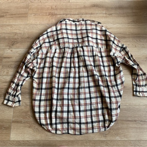 French Connection Panita Organic Cotton Flannel pop over top - Picture 4 of 8